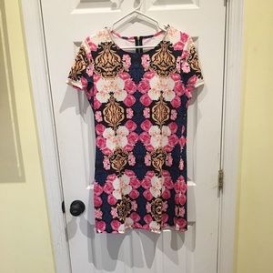 Rose print and other floral dress shirt sleeve M